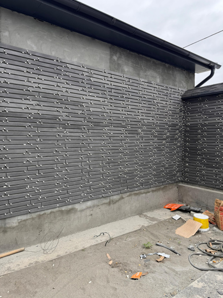 Фасадная плитка Лонг 201 (Ригель) фото, фото отделки, фото на фасаде